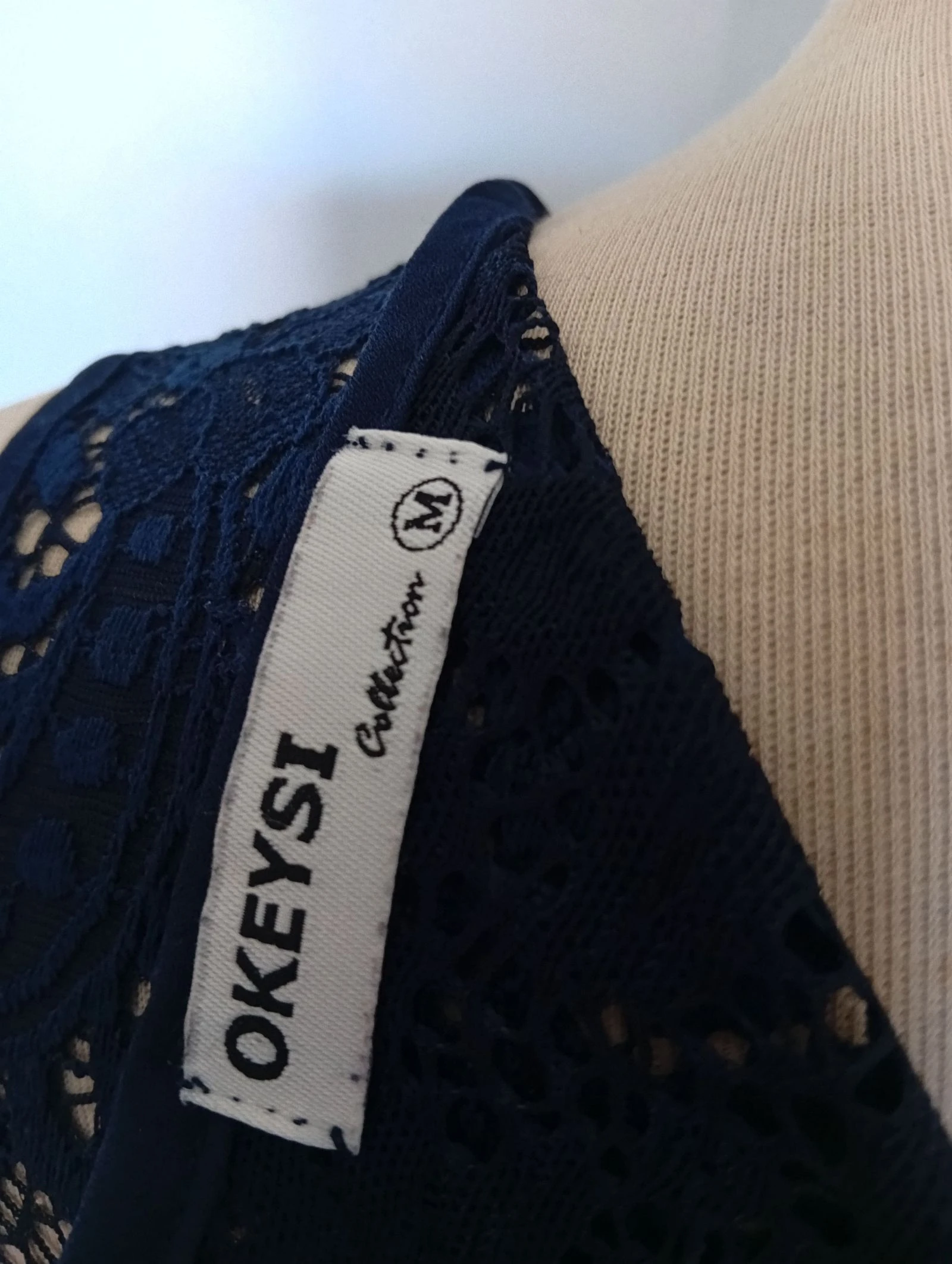 Vestido curto azul marinho estilo coquetel – photo 6